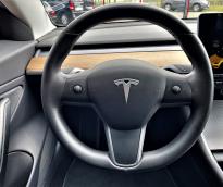 Tesla Model 3 Standard Range Plus 175kw 2019
