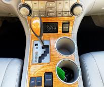 Toyota Highlander  V6 3.3l 7 Places Hybride  2008