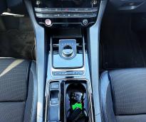 Jaguar F-Pace   2.0 D 180ch R-Sport AWD 2018
