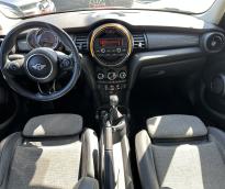 Mini Cooper 1.5 i 136 Pack red Hot Chili 2016