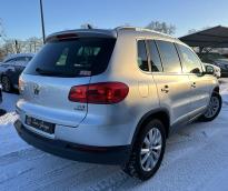 Volkswagen Tiguan 2.0 TDI 110ch BlueMotion Sportline 2011