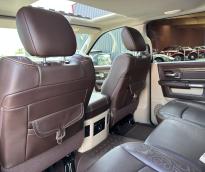 DODGE RAM 1500 V8 5.7l  LARAMIE long Horn Edition  2016