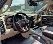 DODGE RAM 1500 V8 5.7l  LARAMIE long Horn Edition  2016