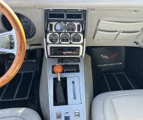 Chevrolet Corvette C3  1977