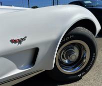Chevrolet Corvette C3  1977