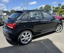 Audi A1 Sportback 1.4 TDI 90ch ultra Ambition Luxe 2015