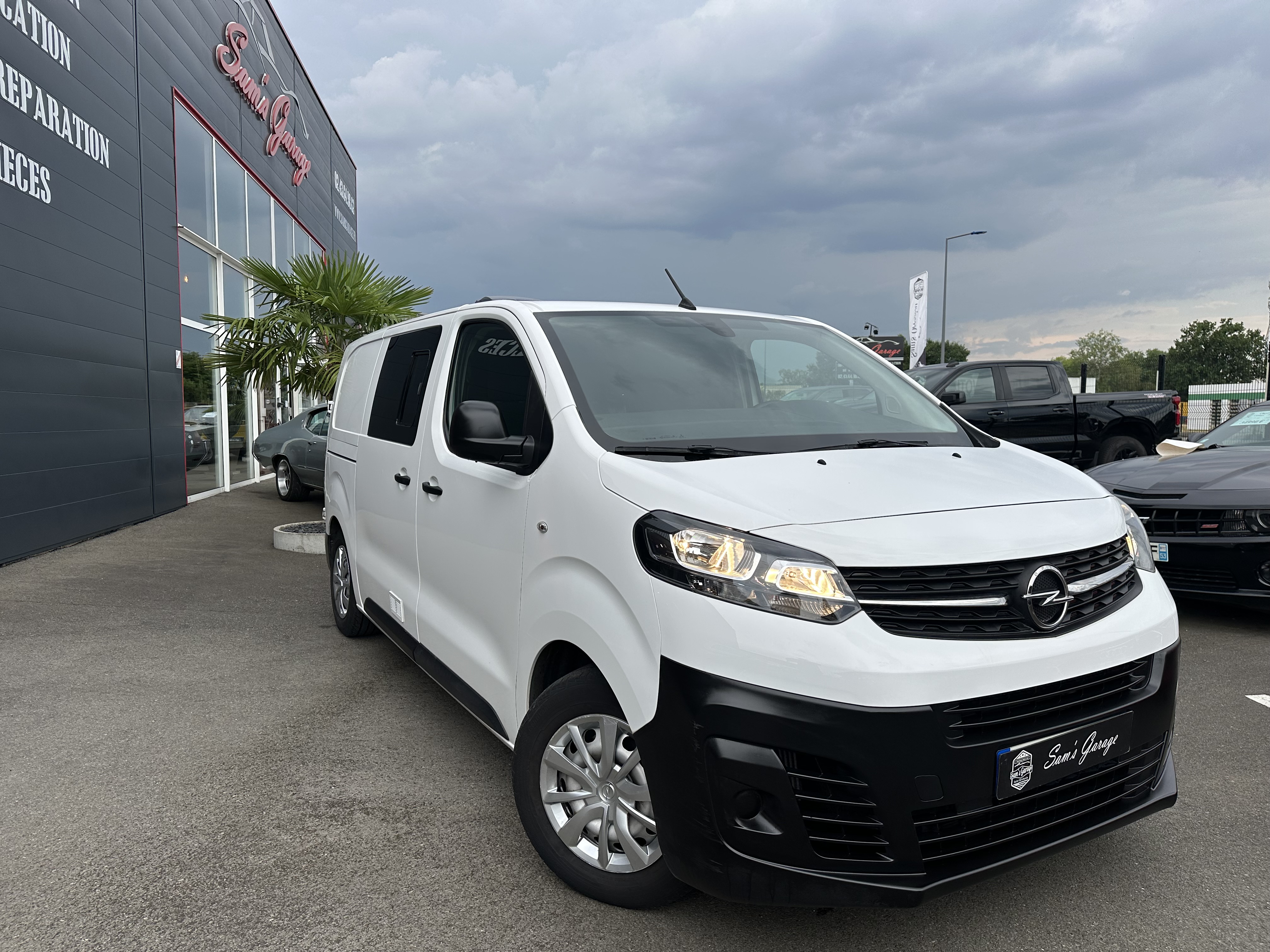 Opel  Vivaro Van Aménagé VASP 2.0 D 145ch 