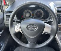TOYOTA AURIS 1.3 l VVT-i 100ch 2009