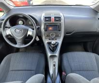 TOYOTA AURIS 1.3 l VVT-i 100ch 2009