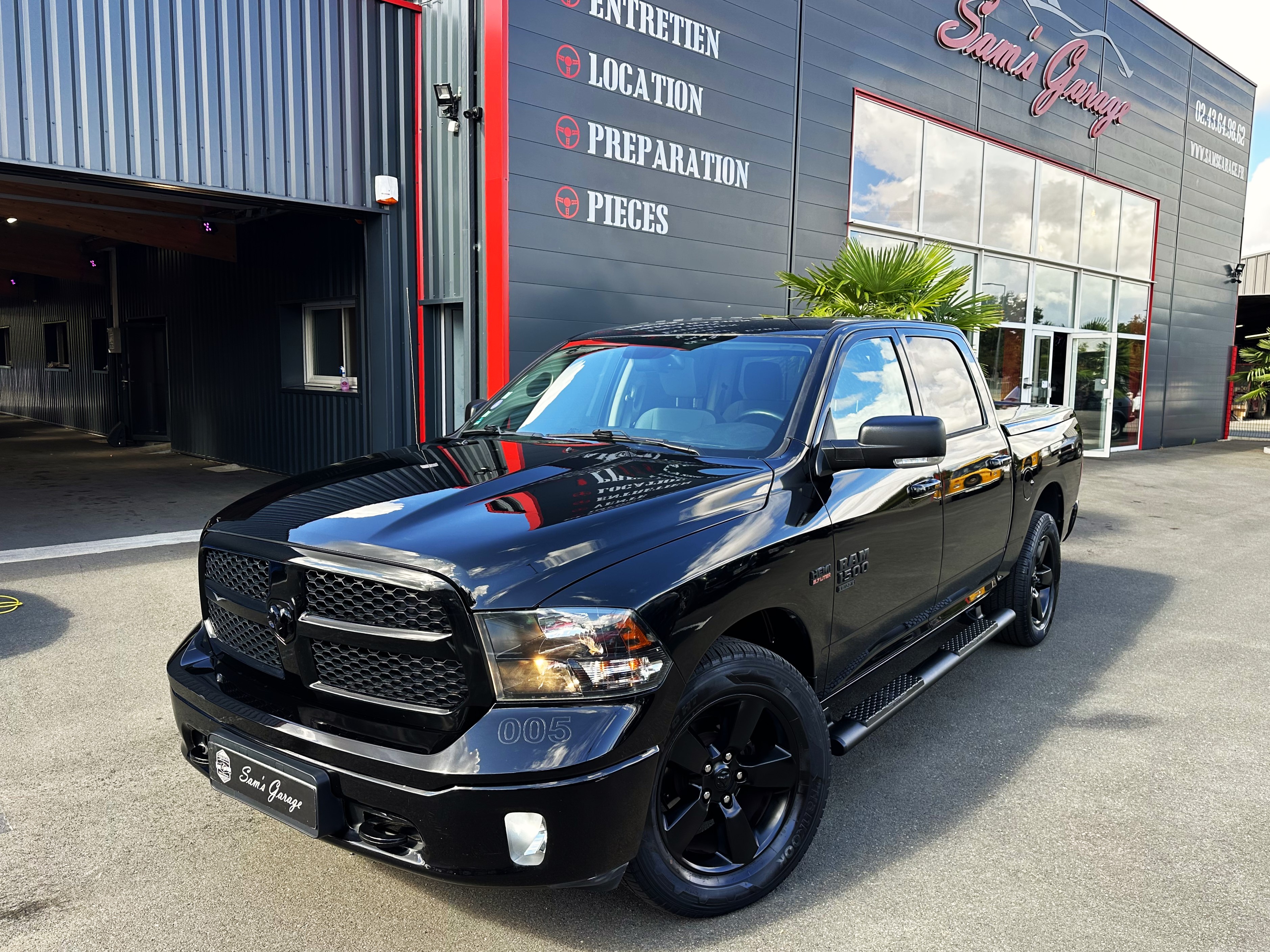 DODGE RAM 1500 V8 5.7l  LARAMIE ESS+G.P.L
